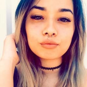 Meet your Posher, Brittney